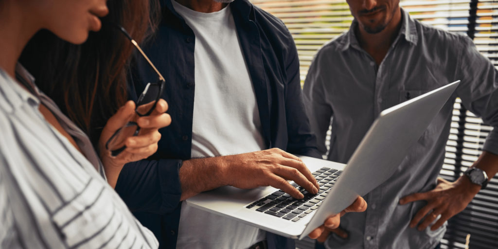 Quanto uma empresa deve investir em SEO por ano